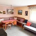 Rosis Nyaraló Lienz