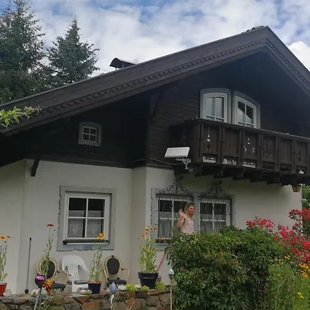 Rosis Nyaraló Lienz